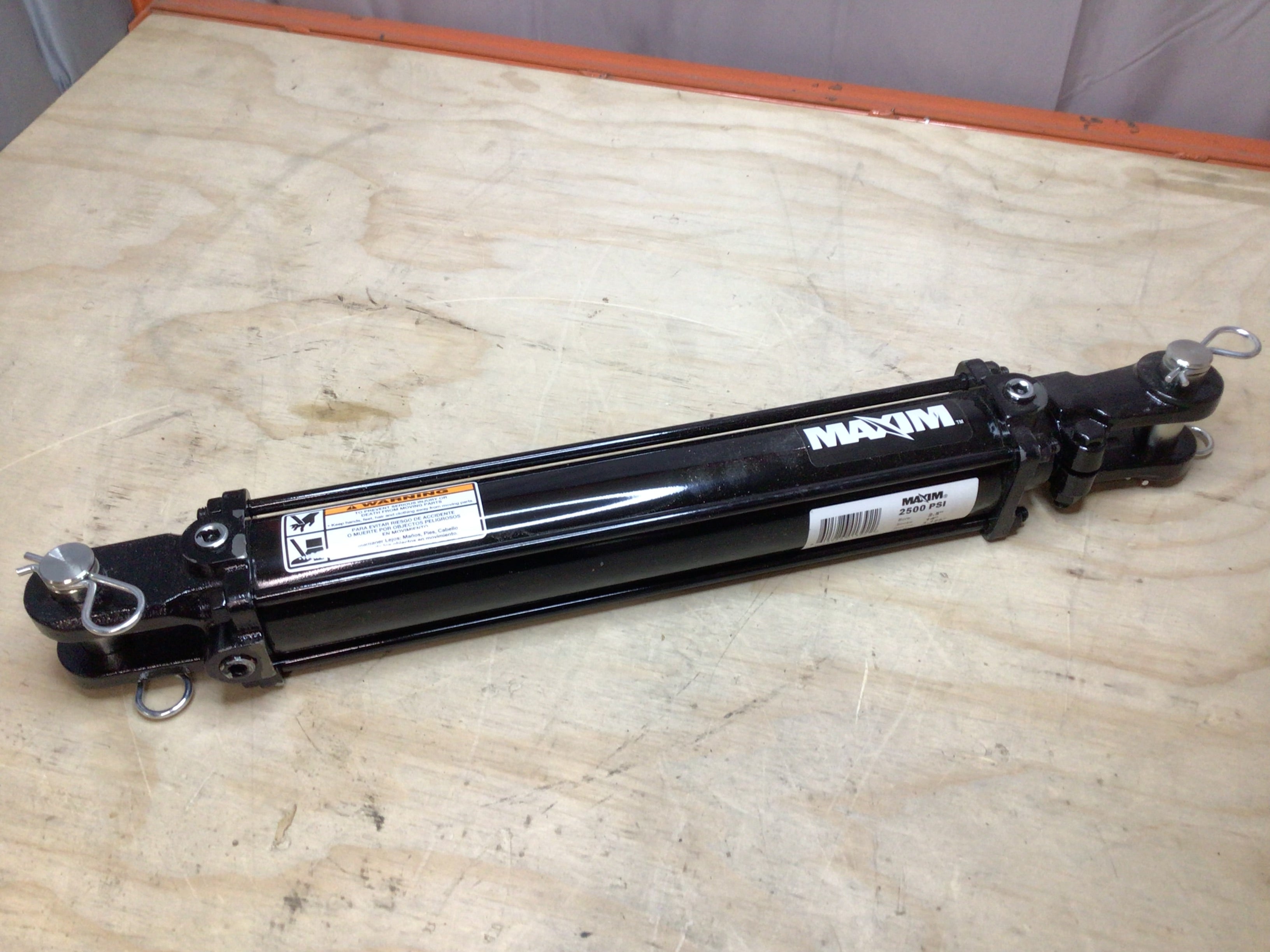 MAXIM 218-321 Hydraulic Cylinder,2.5" Bore,14" Stroke *COSMETIC DAMAGE* (8130618949870)